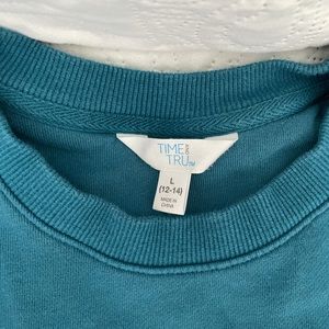 Balloon arm sweatshirt